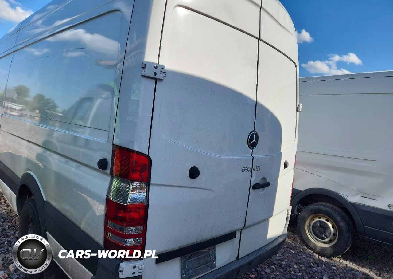 2015 Freightliner Sprinter 2500 Delivery Van VIN:WDYPE8DC8FP112438 - 6