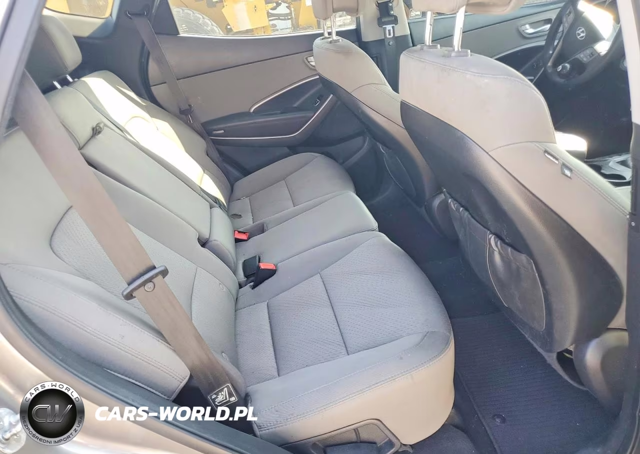 2016 Hyundai Santa Fe Sport 2.4L VIN:5XYZU3LB8GG370370 - 11