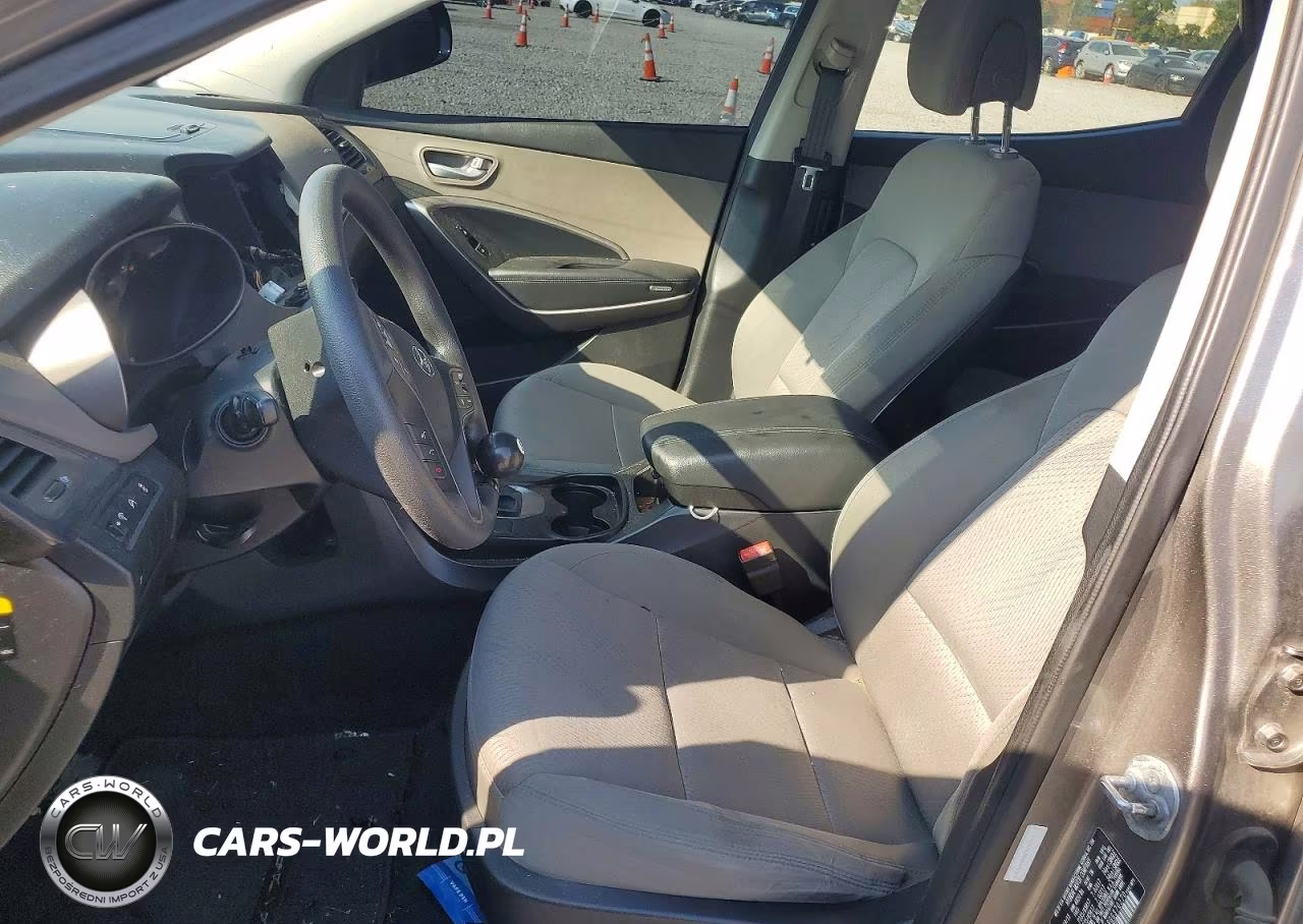 2016 Hyundai Santa Fe Sport 2.4L VIN:5XYZU3LB8GG370370 - 7