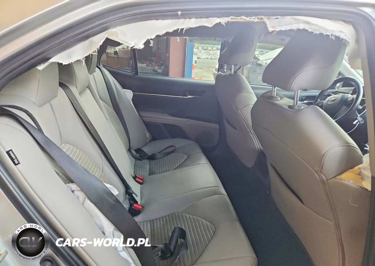 2019 Toyota Camry Se VIN:4T1B11HK0KU825478 - 10