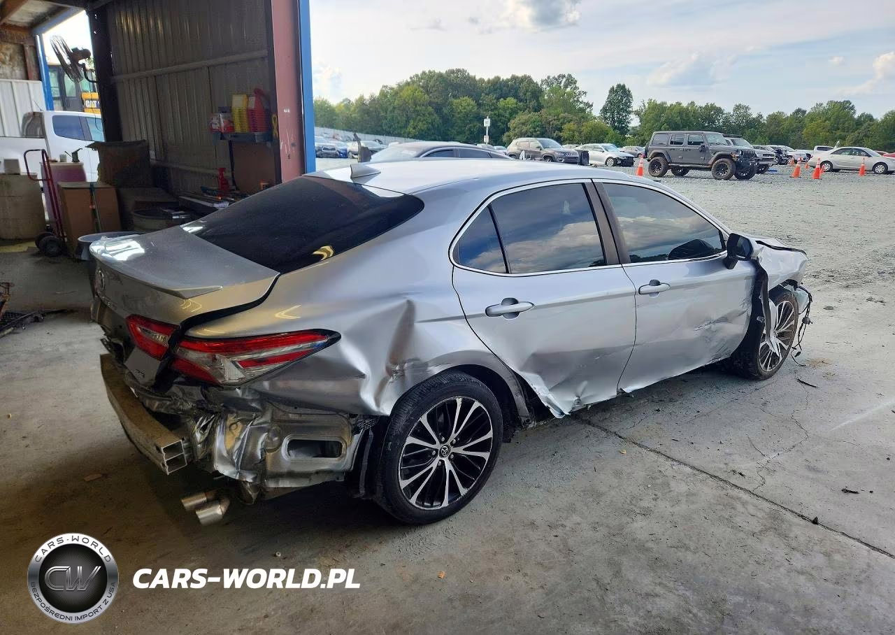 2019 Toyota Camry Se VIN:4T1B11HK0KU825478 - 3