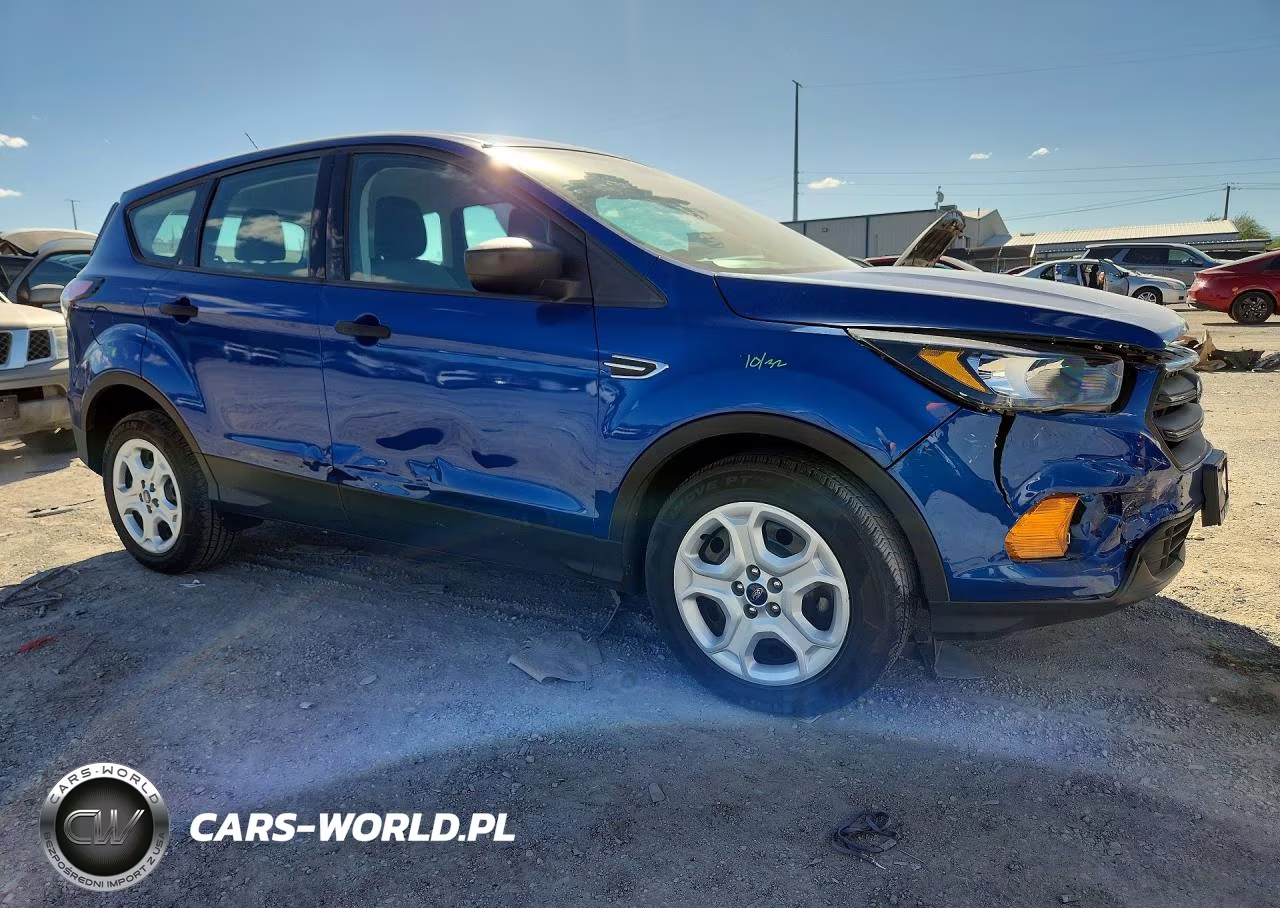 2018 Ford Escape S VIN:1FMCU0F78JUD29699 - 4