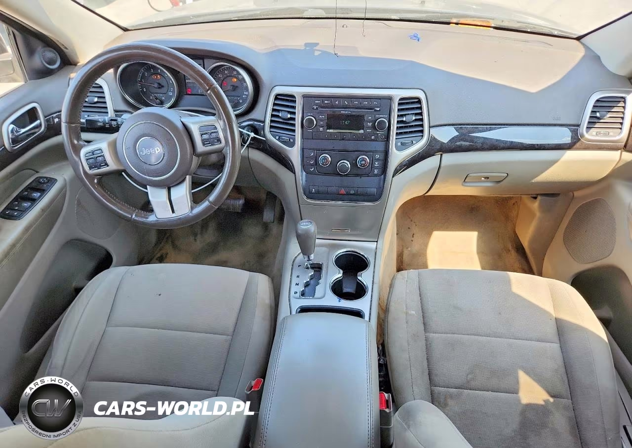 2011 Jeep Grand Cherokee Laredo VIN:1J4RS4GG5BC569370 - 8