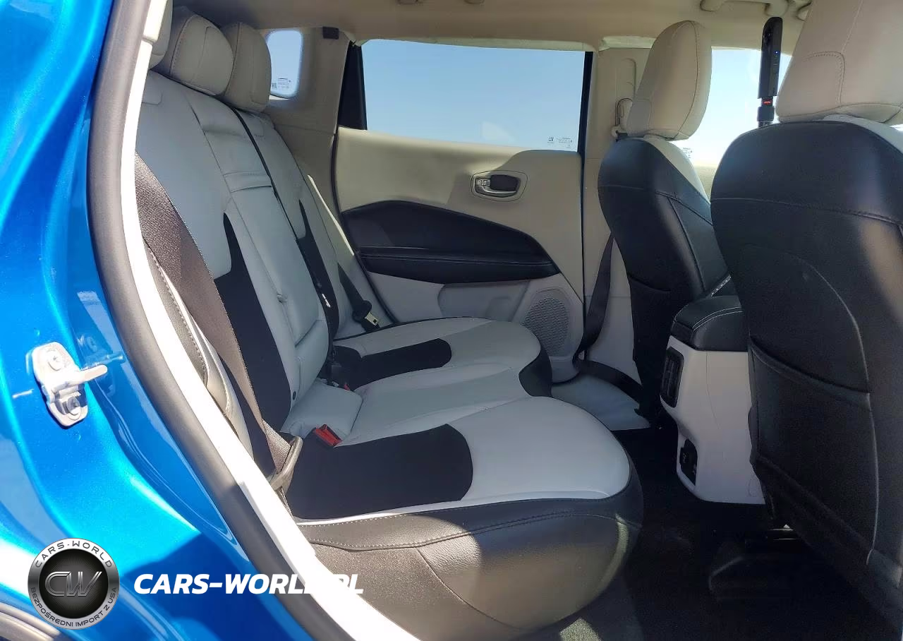 2019 Jeep Compass Latitude VIN:3C4NJCBB8KT706576 - 10