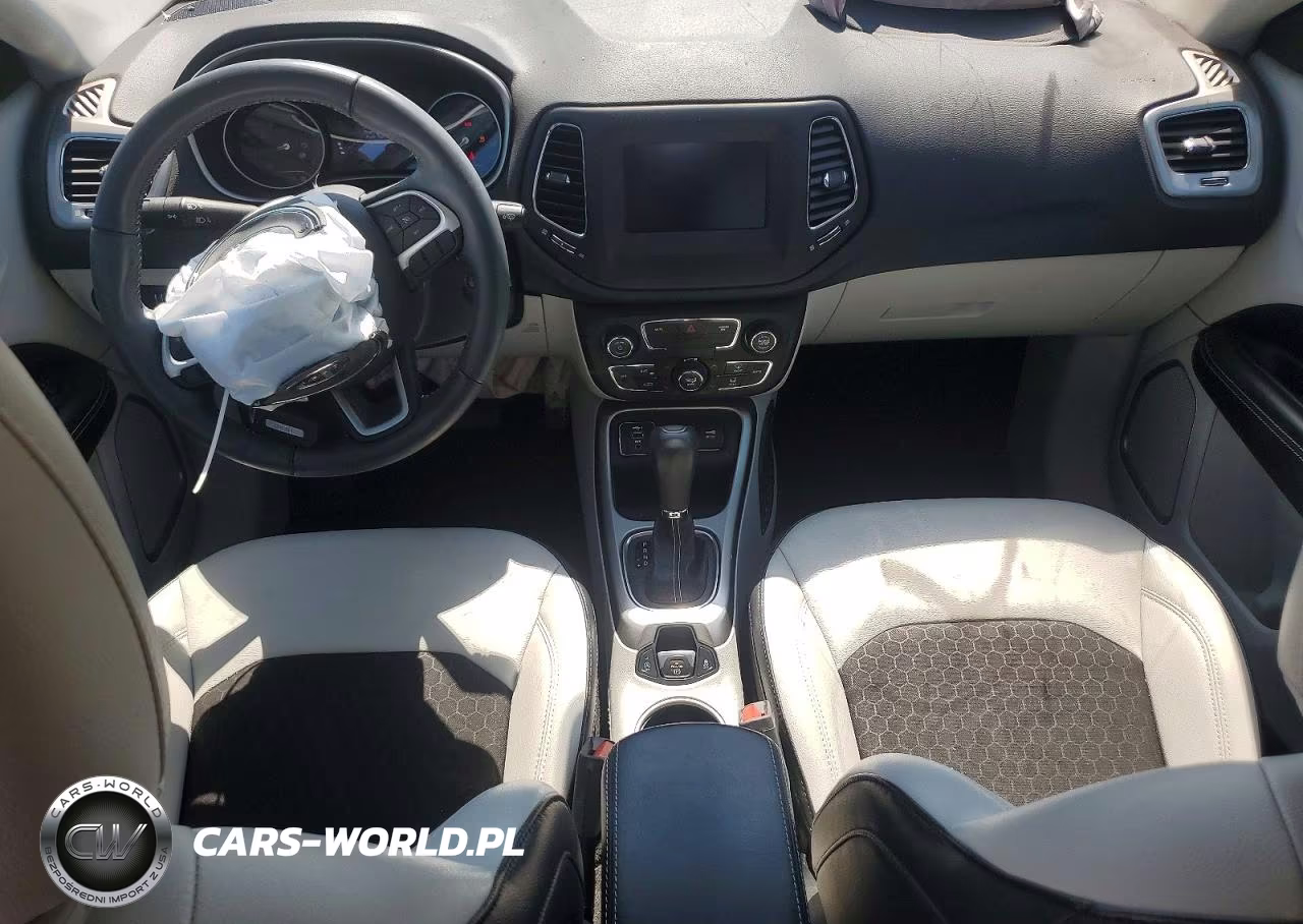 2019 Jeep Compass Latitude VIN:3C4NJCBB8KT706576 - 8
