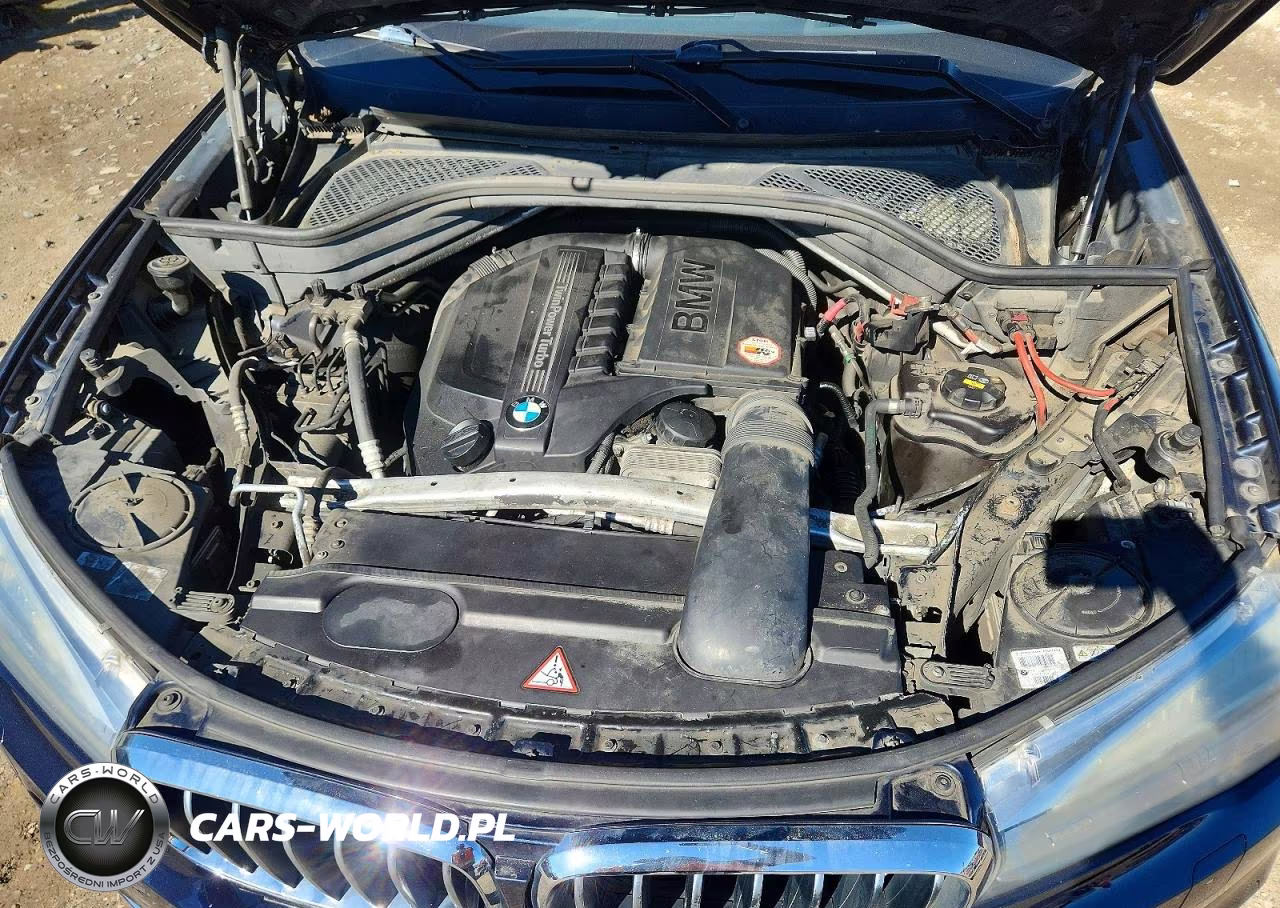 2015 BMW X5 xDrive35I VIN:5UXKR0C51F0P00459 - 12