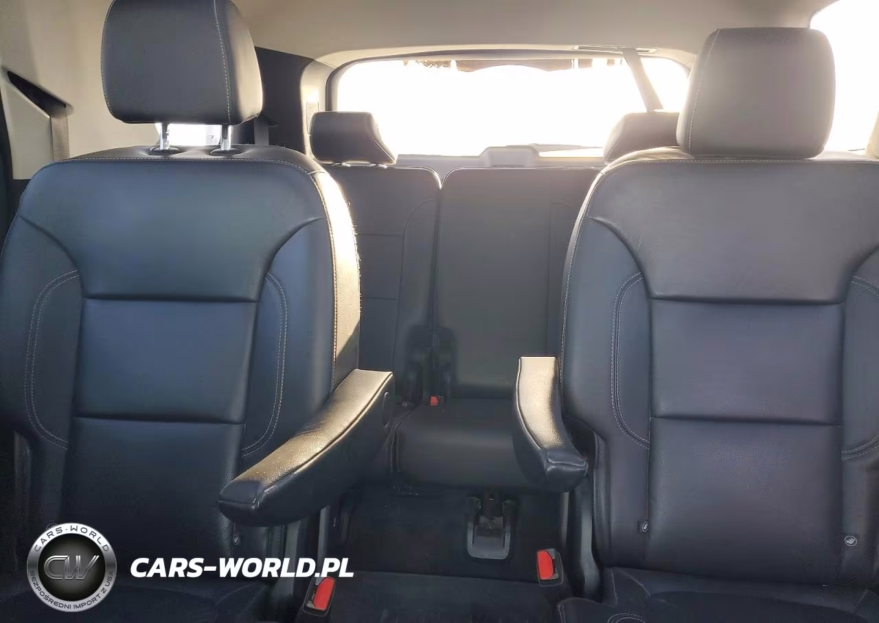 2019 Chevrolet Traverse Lt VIN:1GNEVHKW5KJ228975 - 10