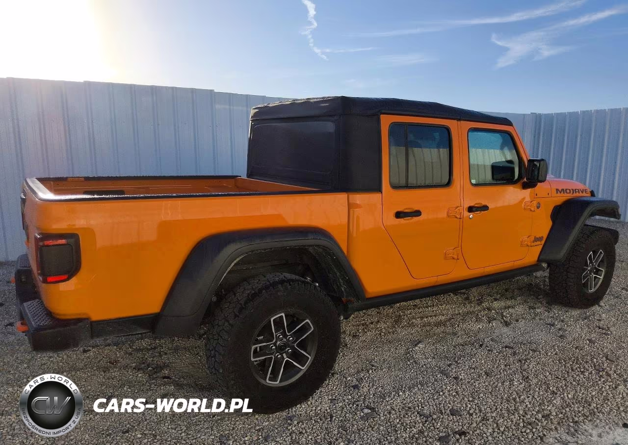 2025 Jeep Gladiator Mojave VIN:1C6RJTEG8SL523268 - 3