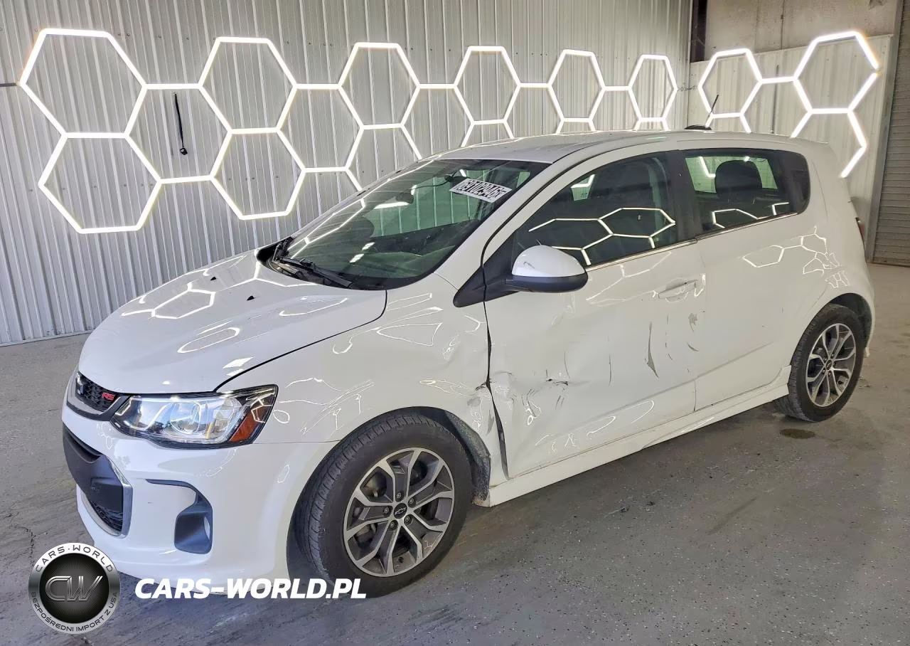 2020 Chevrolet Sonic Lt VIN:1G1JD6SB6L4138142 - 1