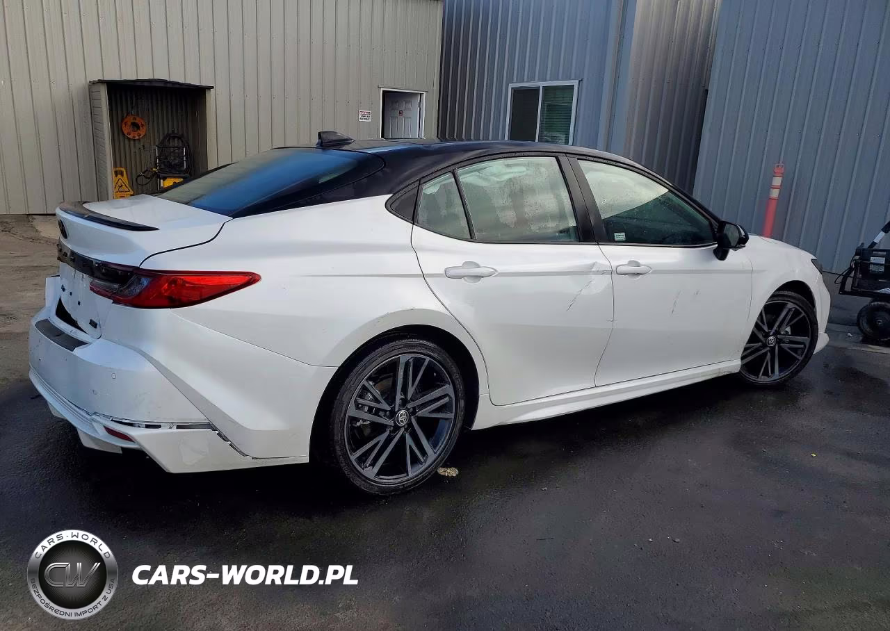 2025 Toyota Camry Xse VIN:4T1DAACK6SU138425 - 3