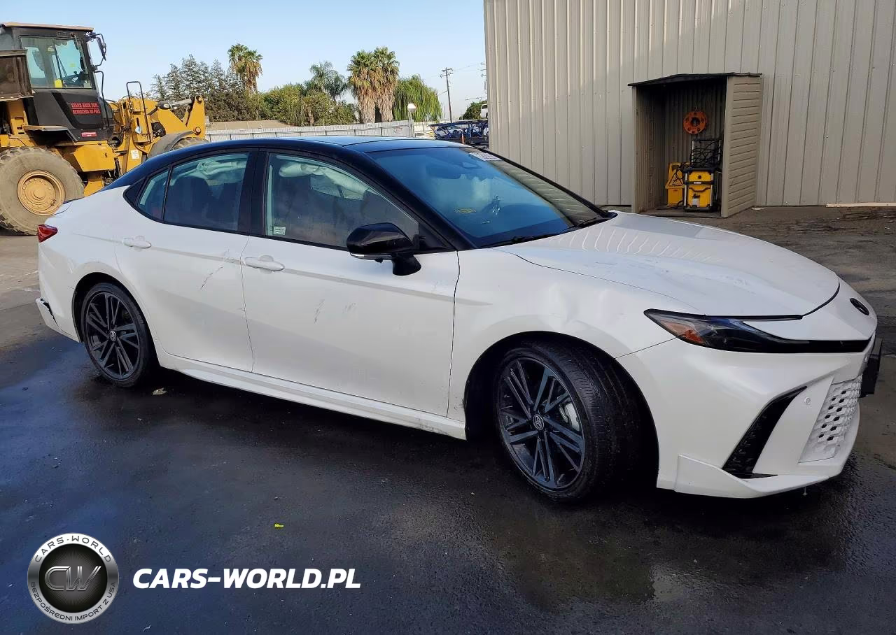 2025 Toyota Camry Xse VIN:4T1DAACK6SU138425 - 4