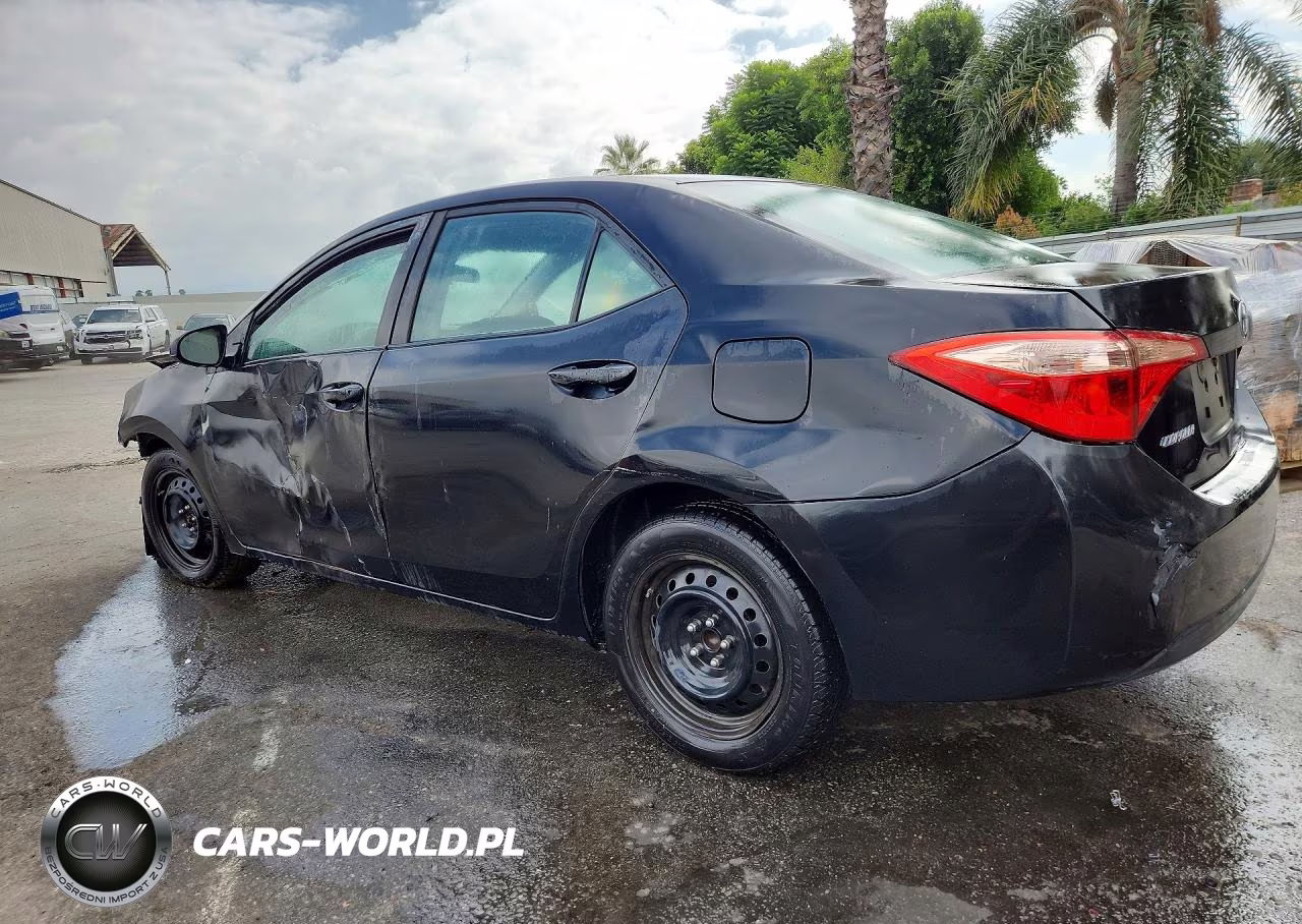 2017 Toyota Corolla Le VIN:2T1BURHE8HC867830 - 2