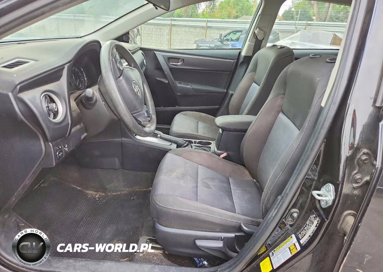 2017 Toyota Corolla Le VIN:2T1BURHE8HC867830 - 7