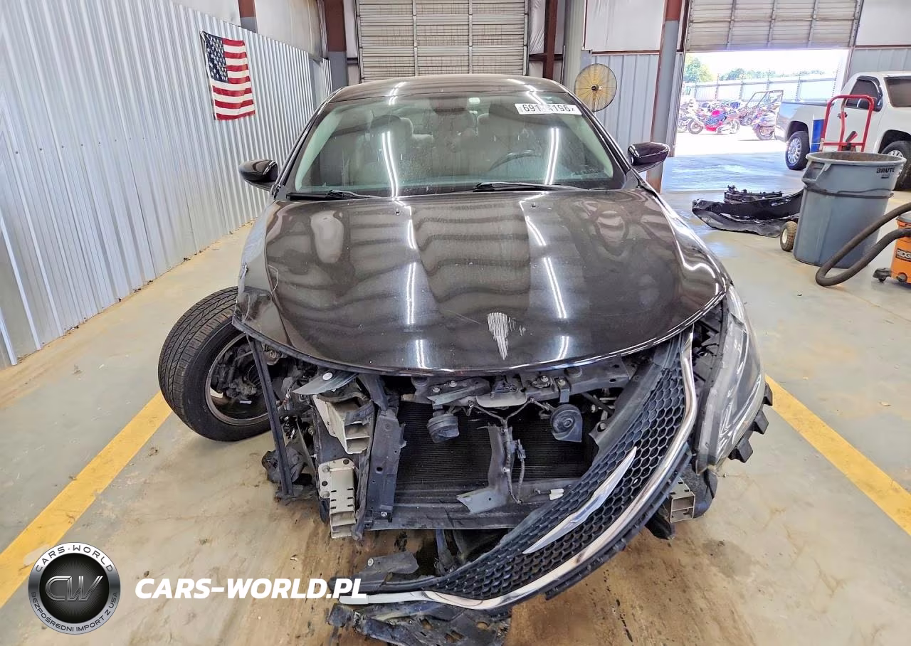 2016 Chrysler 200 Limited VIN:1C3CCCAB5GN101218 - 5