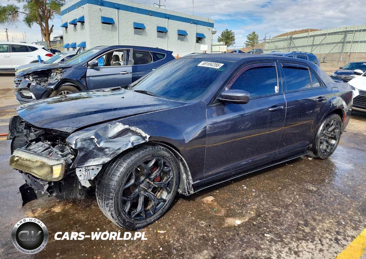 2015 Chrysler 300 S VIN:2C3CCABG7FH846008 - 1