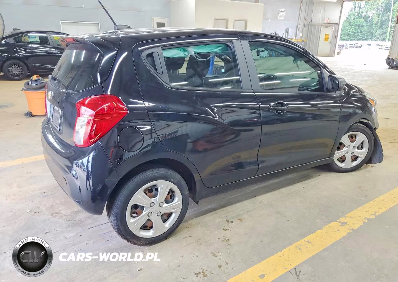 2020 Chevrolet Spark Ls VIN:KL8CB6SA3LC413378 - 3