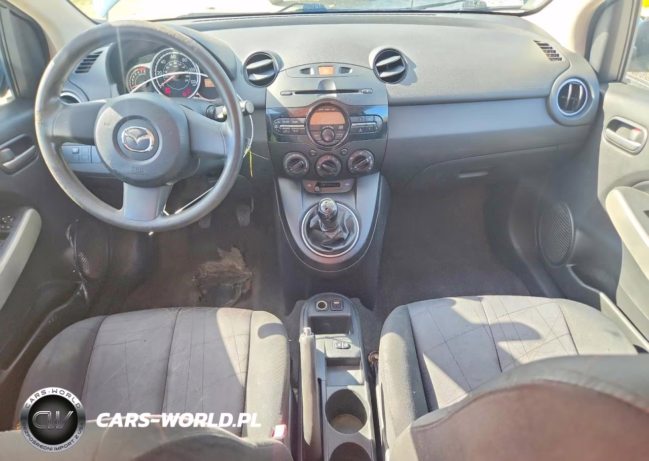 2014 Mazda Mazda2 Sport VIN:JM1DE1KY1E0184304 - 8