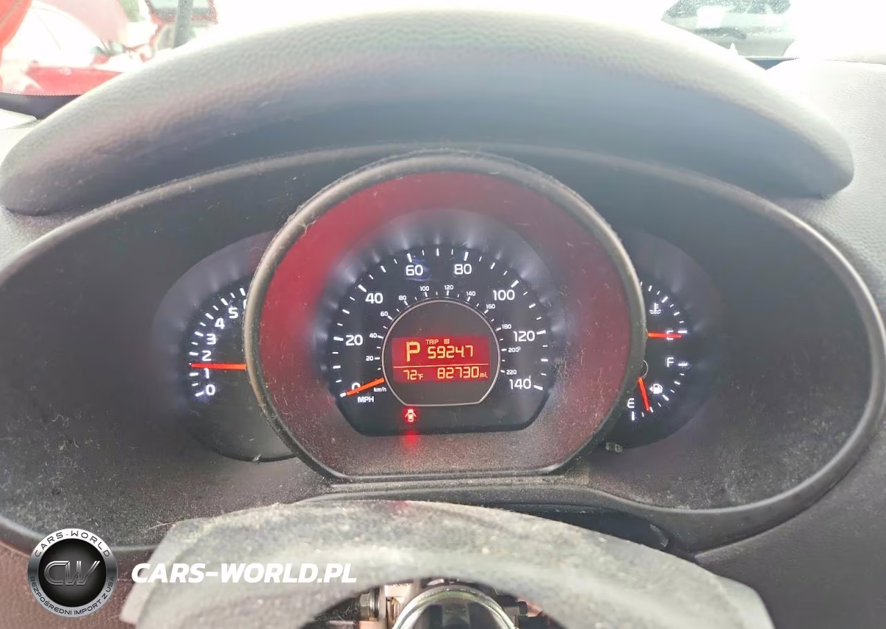 2016 Kia Soul + VIN:KNDJP3A58G7301791 - 9