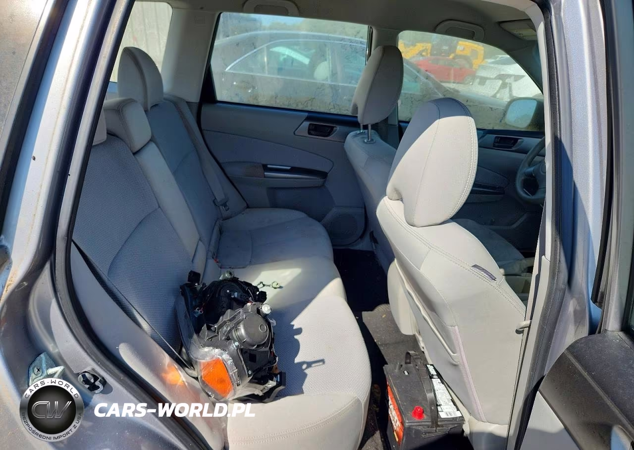 2011 Subaru Forester 2.5X VIN:JF2SHABC9BH719767 - 11