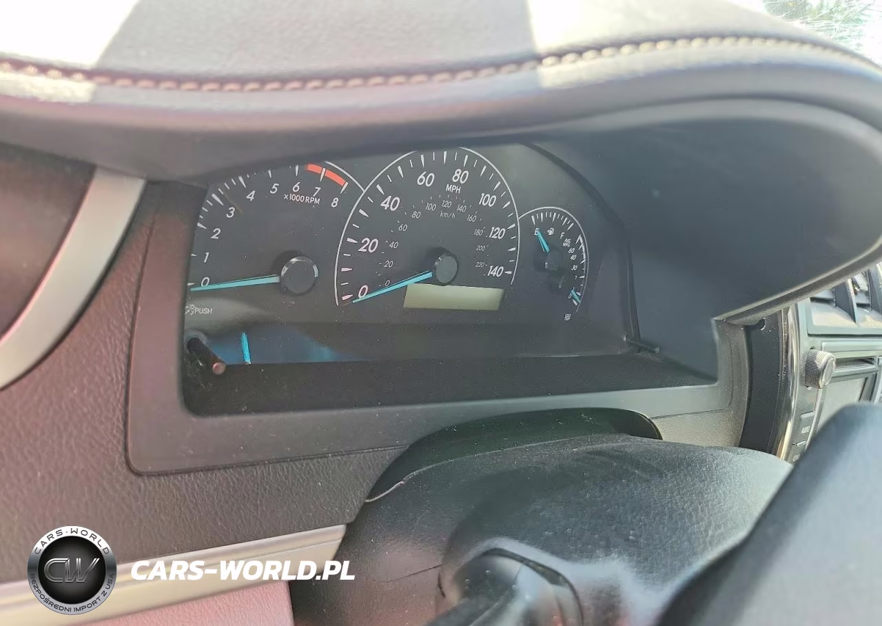 2014 Toyota Camry L VIN:4T1BF1FK9EU868256 - 9