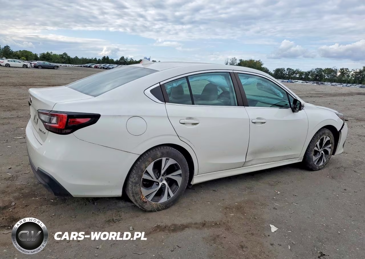 2020 Subaru Legacy Premium VIN:4S3BWAC66L3031236 - 3