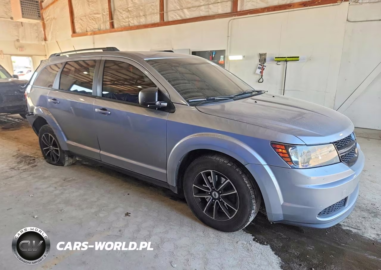 2018 Dodge Journey Se VIN:3C4PDCAB3JT443946 - 4
