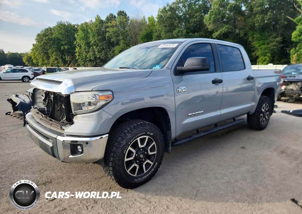 2018 Toyota Tundra Crewmax Sr5