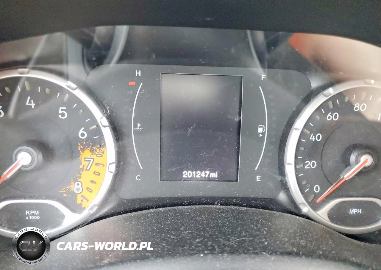 2015 Jeep Renegade Latitude VIN:ZACCJABT0FPB61975 - 9