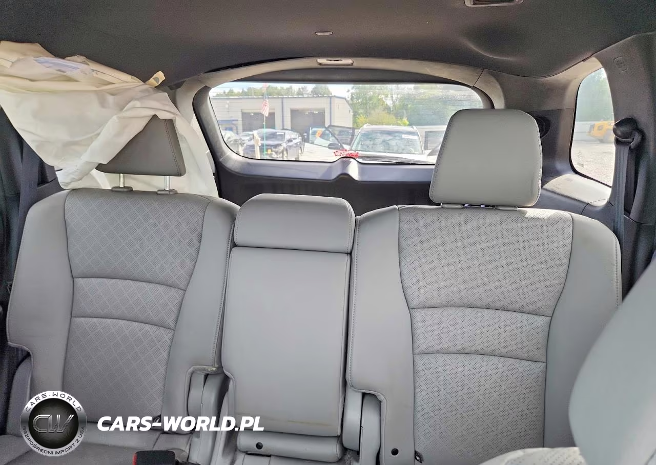 2020 Honda Passport Elite VIN:5FNYF8H0XLB011579 - 10