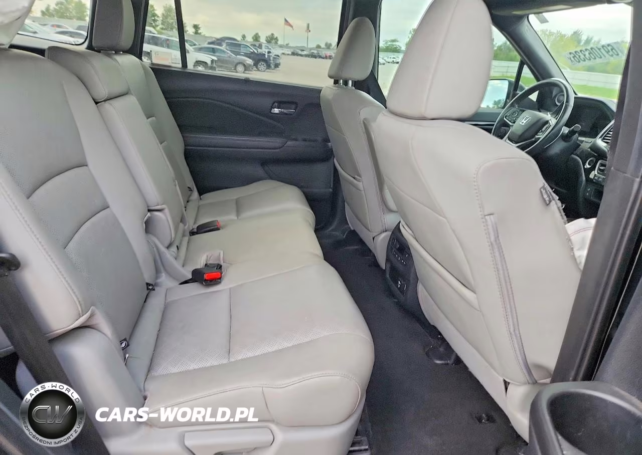 2020 Honda Passport Elite VIN:5FNYF8H0XLB011579 - 11