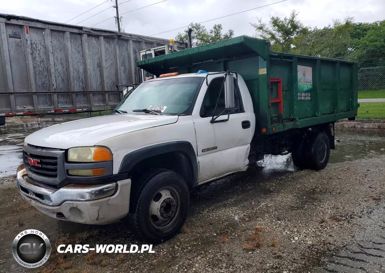 2003 GMC New Sierra C3500 Dump Truck