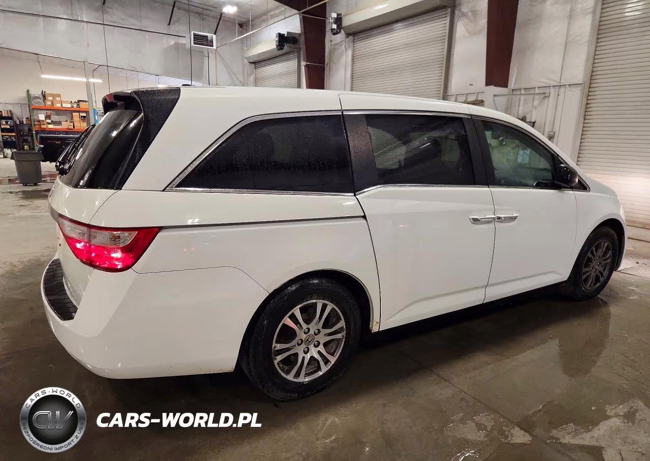 2011 Honda Odyssey Exl VIN:5FNRL5H63BB100490 - 3