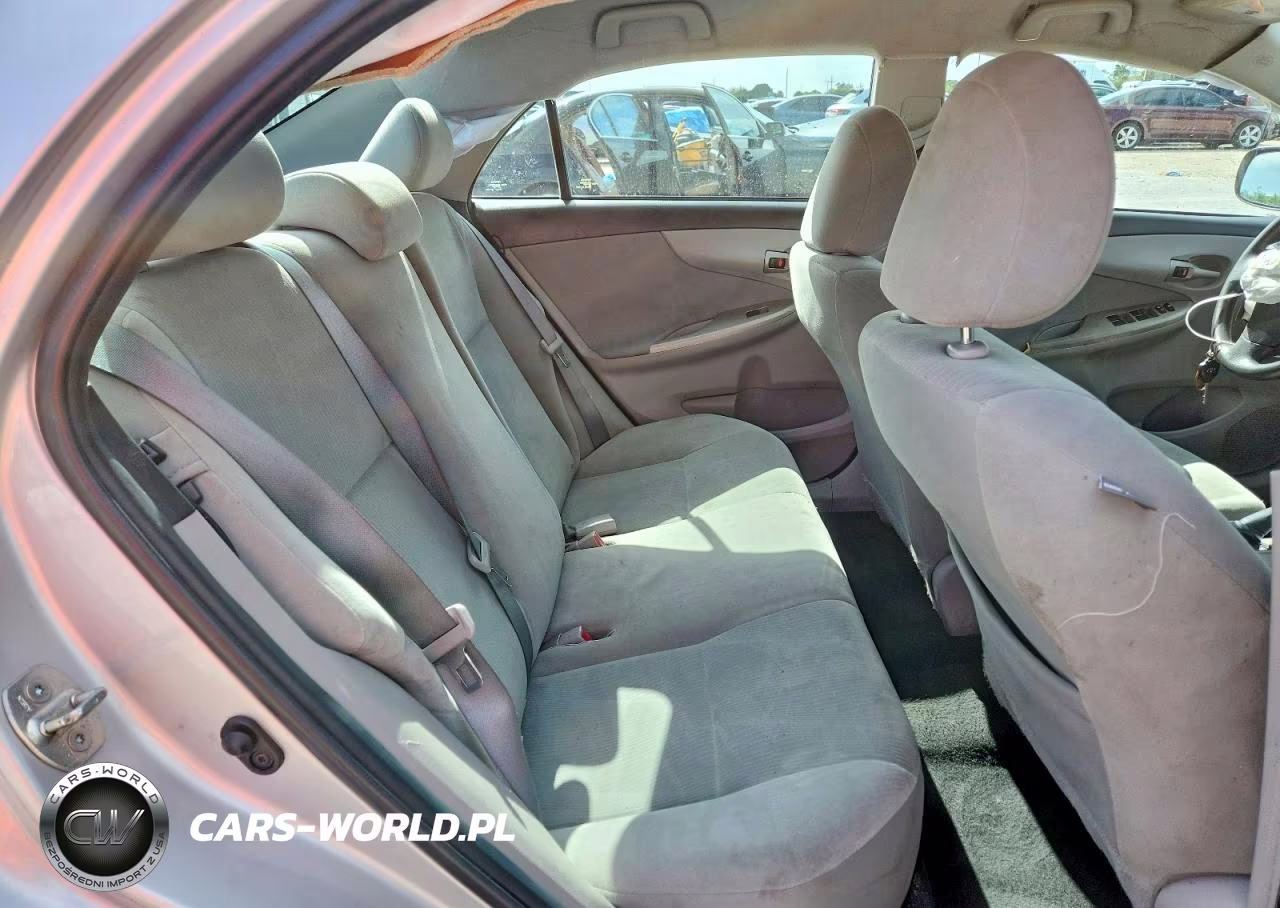2013 Toyota Corolla Le VIN:5YFBU4EE1DP113170 - 10