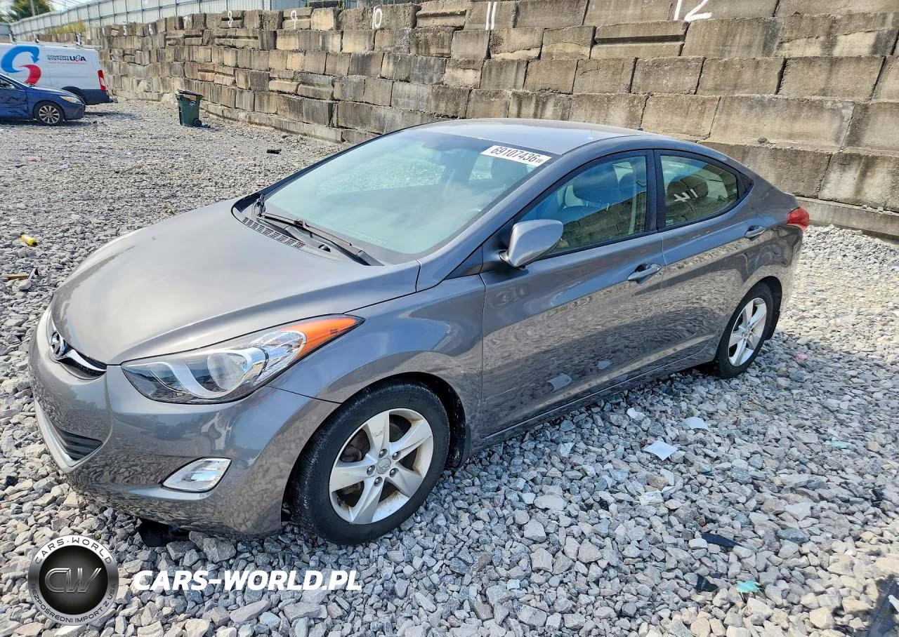 2013 Hyundai Elantra Gls