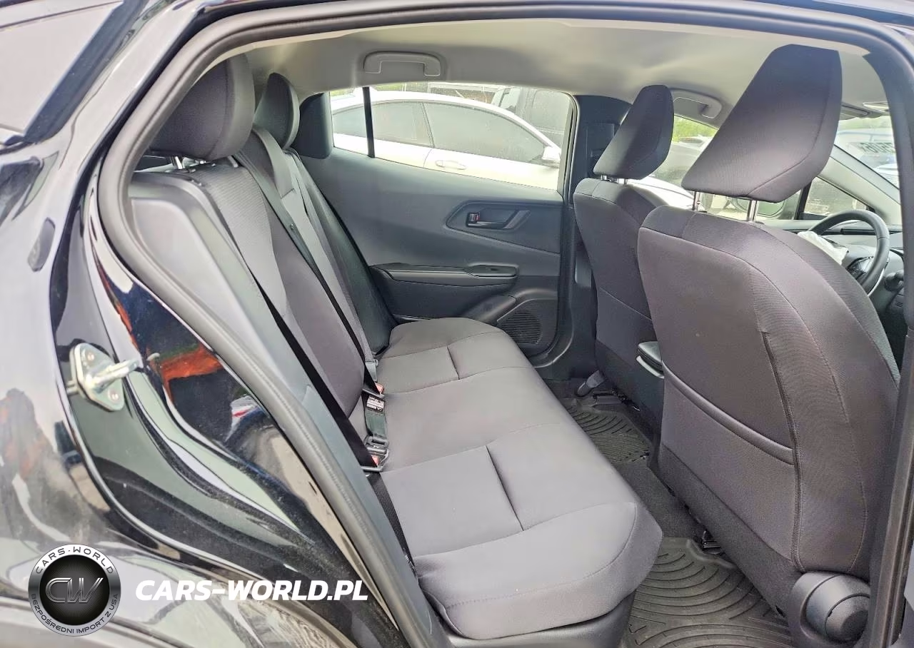 2024 Toyota Prius Le VIN:JTDADABU2R3015819 - 10