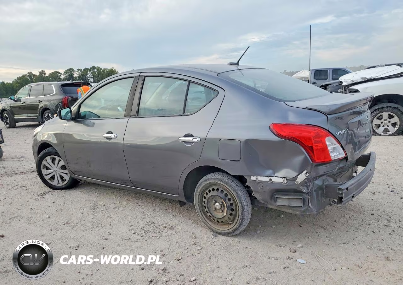 NISSAN VERSA VIN:3N1CN7AP3JL872702 - 2