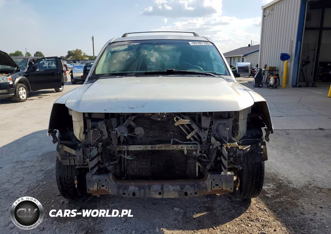 2004 Nissan Armada Se VIN:5N1AA08A04N702368 - 5