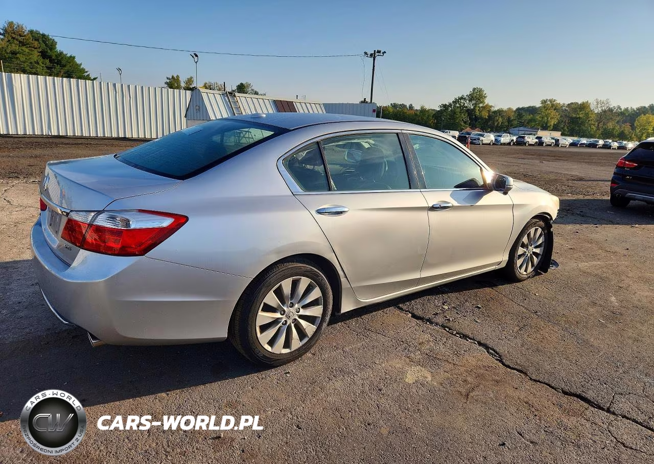 2015 Honda Accord Exl VIN:1HGCR3F84FA002405 - 3