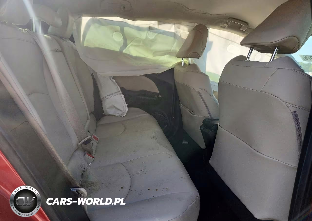 2021 Toyota Prius Xle Awd-E VIN:JTDL9MFU1M3024347 - 10