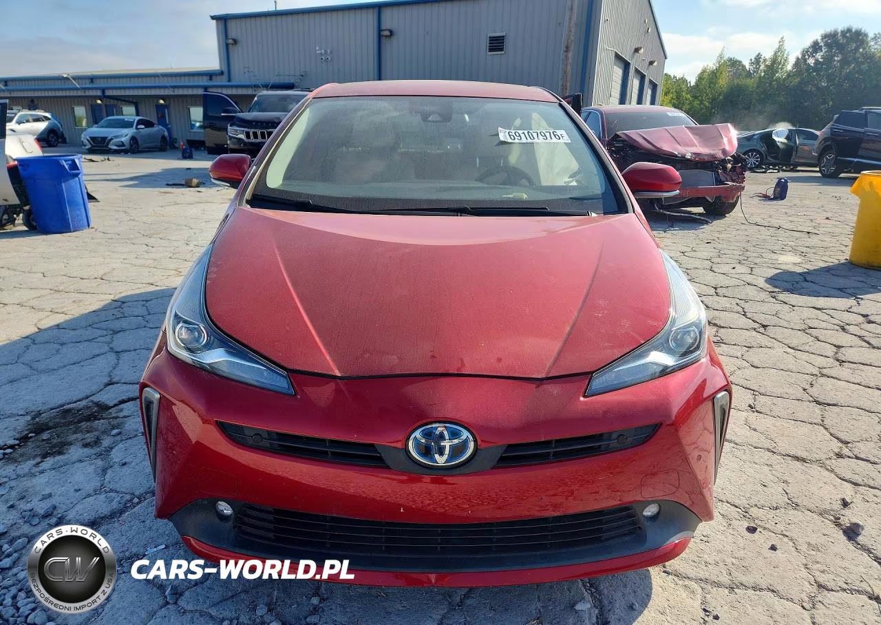 2021 Toyota Prius Xle Awd-E VIN:JTDL9MFU1M3024347 - 5