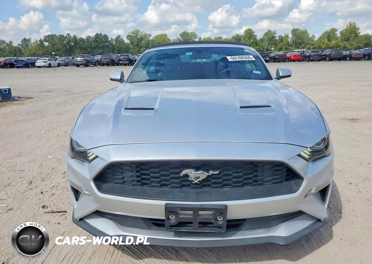 2018 Ford Mustang VIN:1FATP8UH4J5142725 - 5