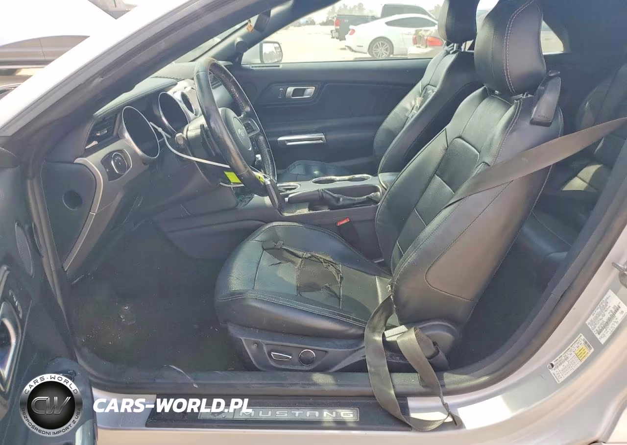 2018 Ford Mustang VIN:1FATP8UH4J5142725 - 7