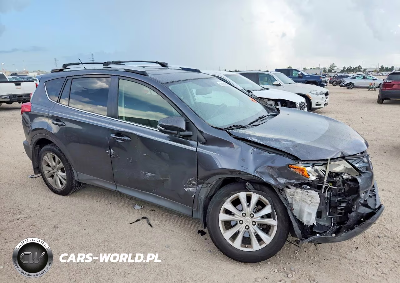 2015 Toyota Rav4 Limited VIN:JTMYFREV2FD079831 - 4