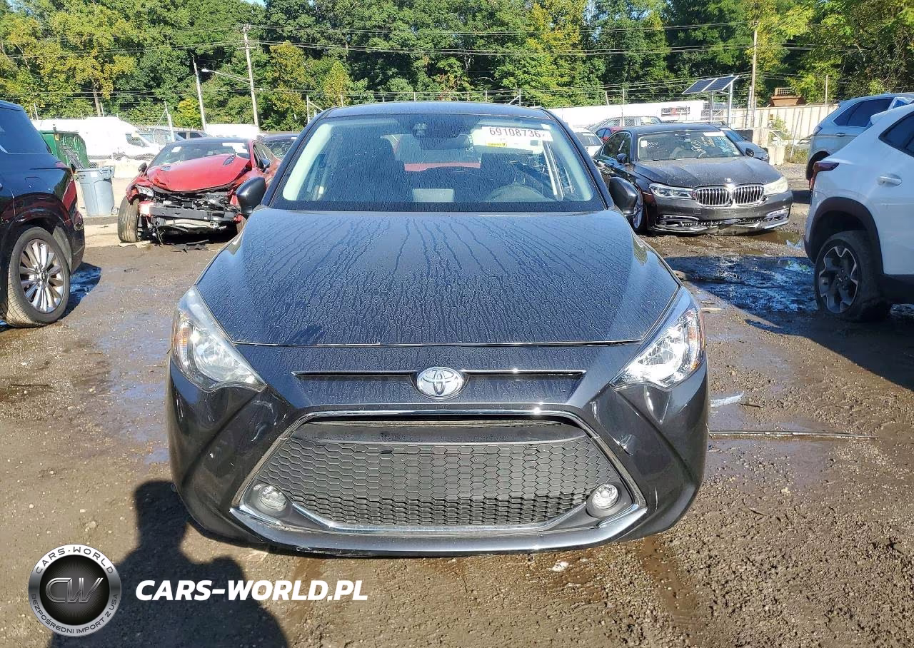 2020 Toyota Yaris Hatchback Le VIN:3MYDLBJV2LY707384 - 5