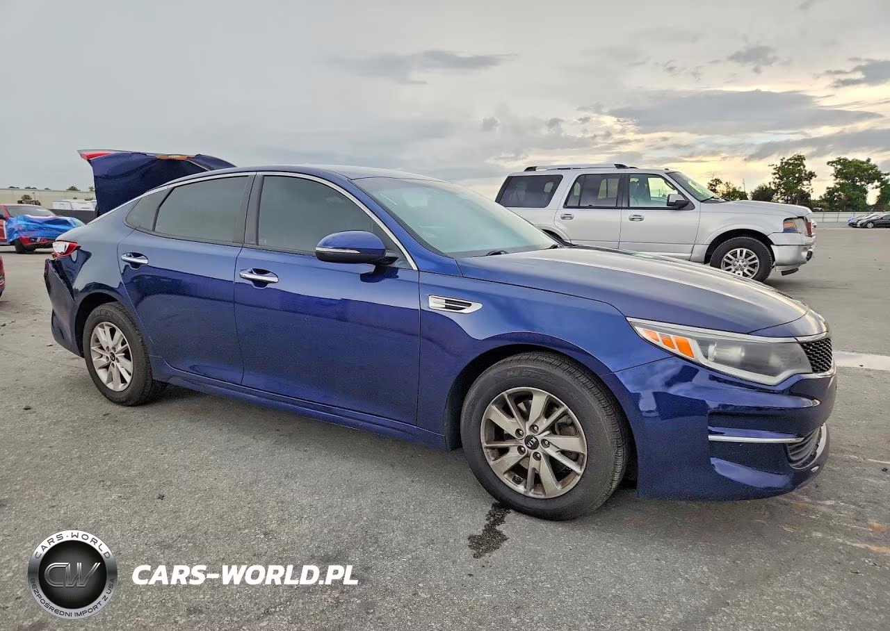 2018 Kia Optima Lx VIN:5XXGT4L39JG229814 - 4