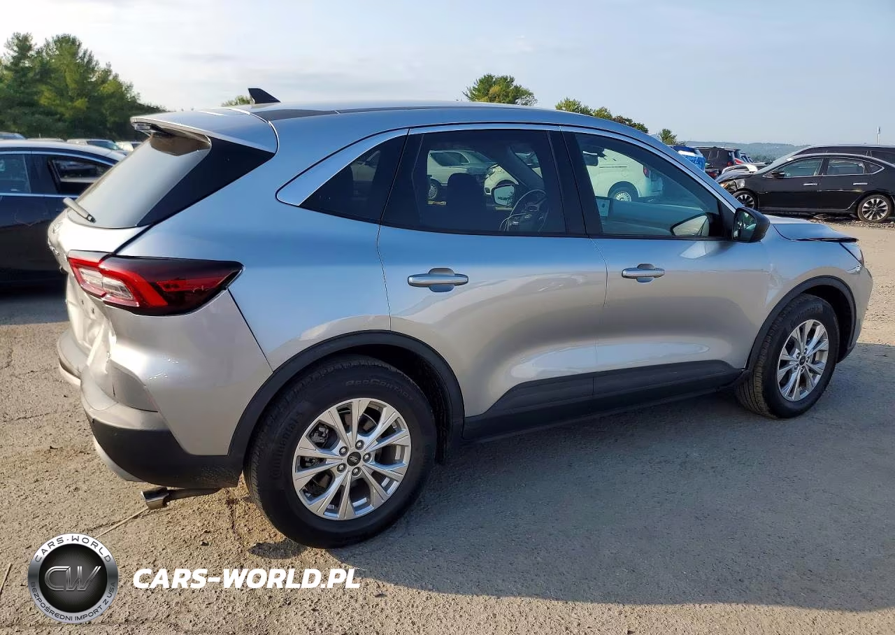 2023 Ford Escape Active VIN:1FMCU9GN9PUB17789 - 3