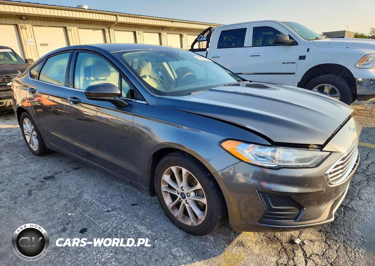 2020 Ford Fusion Se VIN:3FA6P0HDXLR135154 - 4