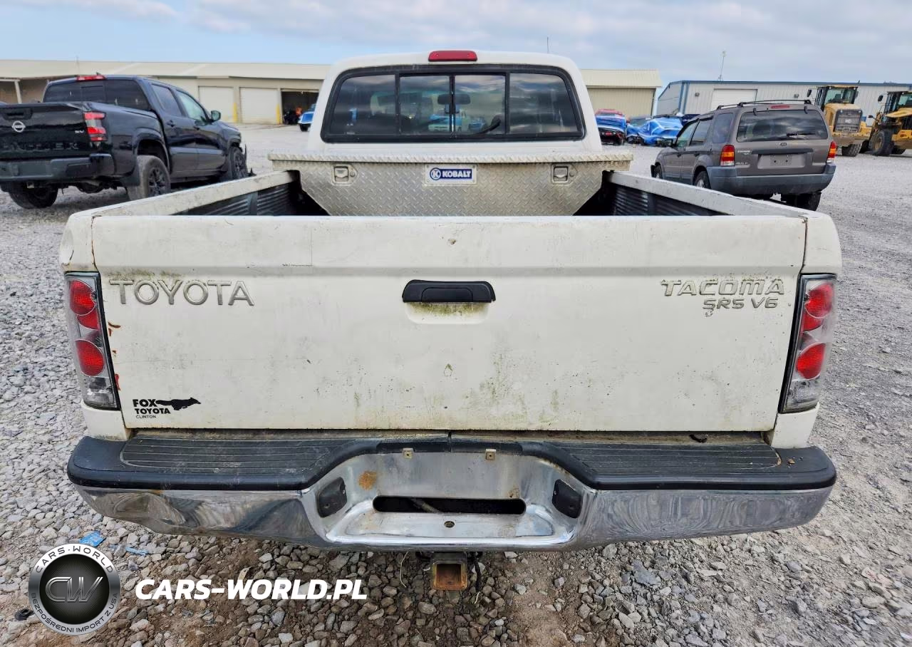 1999 Toyota Tacoma V6 VIN:4TAWN72N7XZ566428 - 6