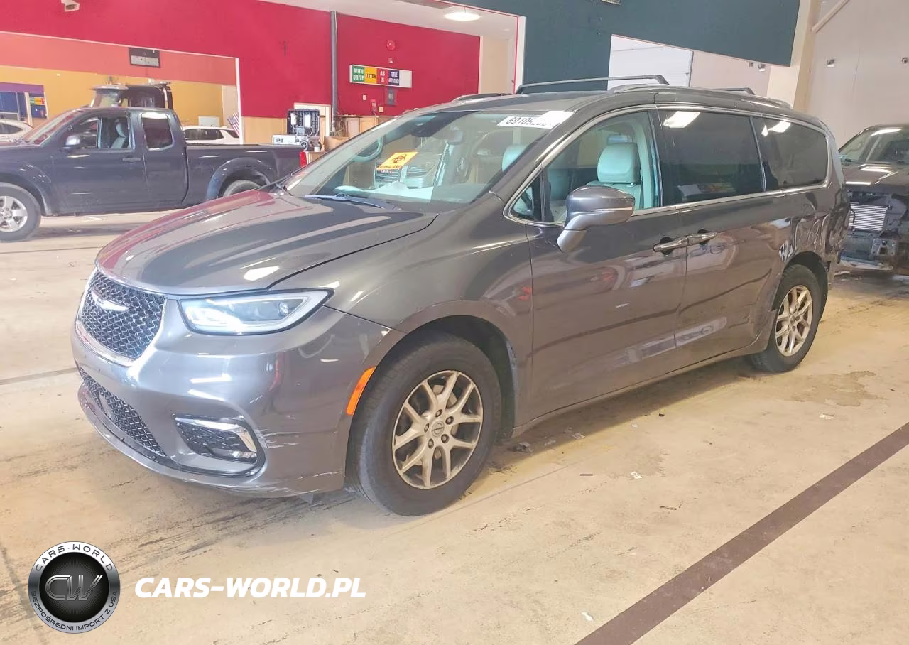 2021 Chrysler Pacifica Touring L