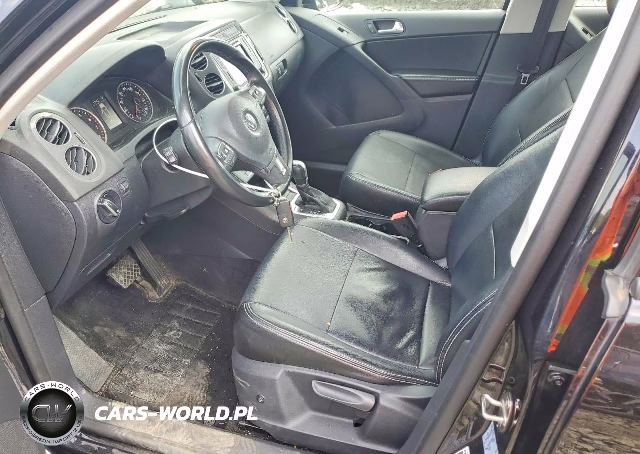 2018 Volkswagen Tiguan Limited VIN:WVGBV7AX6JK000679 - 7